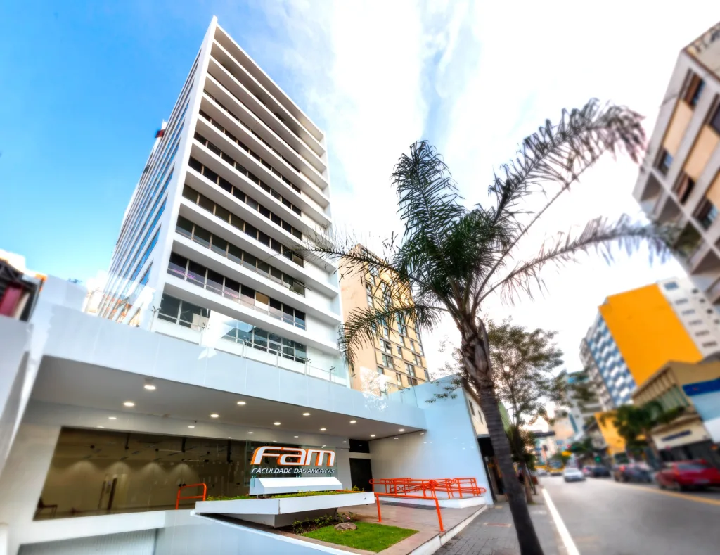 Vida no Campus - Fachada paulista